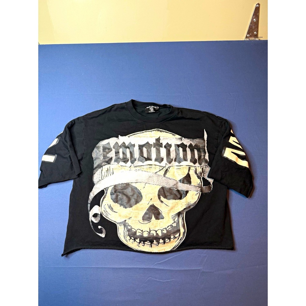 Mixed Emotion Men's M Black Skull Graphic Print Logo Crew Neck Short Sleeve Tee